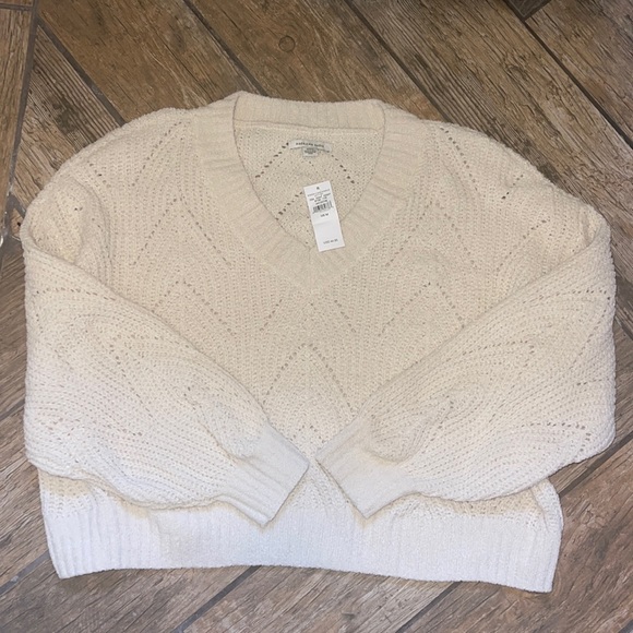 American Eagle Outfitters Sweaters - American Eagle oversized sweater M NWT